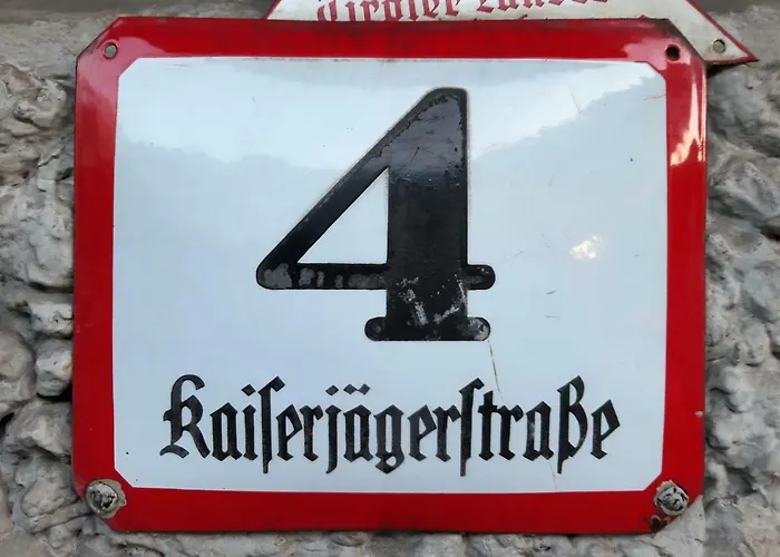 Lovely, With Balcony * 因斯布鲁克